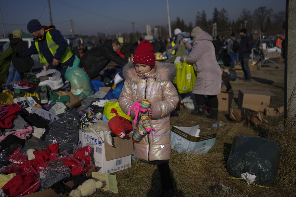 الفرار إلى الحدود: يسعى أكثر من 150.000 أوكراني إلى اللجوء