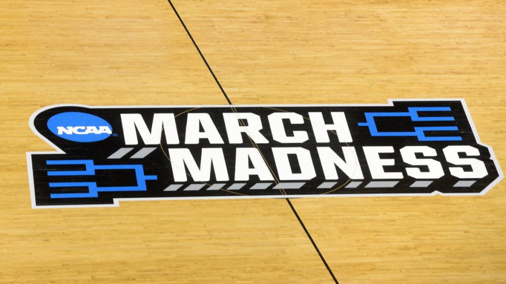 قوس NCAA 2022: تحديثات الأحد المختارة ، قوس جنون مارس ، ملعب كرة السلة بطولة NCAA