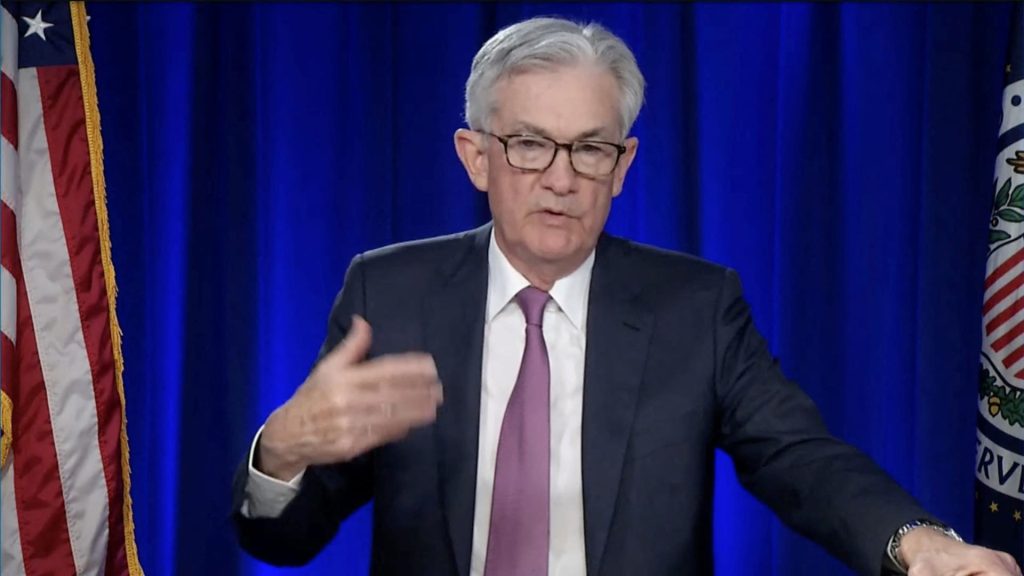 يقول باول إن "التضخم مرتفع للغاية" وسيتخذ بنك الاحتياطي الفيدرالي "الخطوات الضرورية" لمعالجته