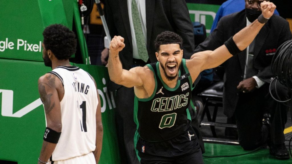 تصفيات الدوري الاميركي للمحترفين 2022 - ليبرون وكيفن لوف والمزيد يتفاعلون مع فيلم Brooklyn Nets-Boston Celtics Game 1 المثير