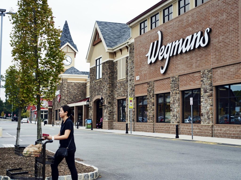 يخطط Wegmans لفتح أول متجر في Long Island ، كما يقول بقّال راقي