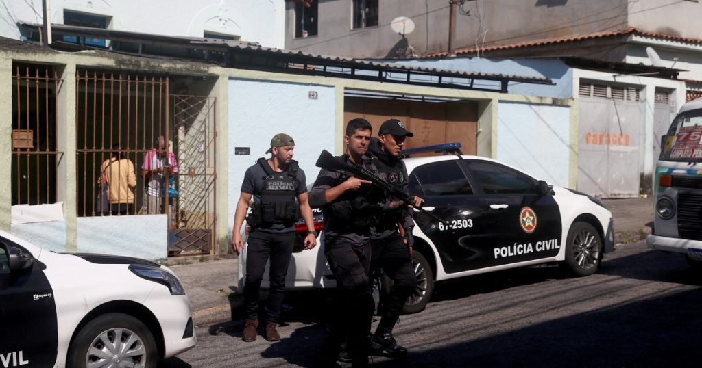 اختناق رجل أسود في صندوق سيارة شرطة برازيلية يثير الغضب |  أخبار الشرطة