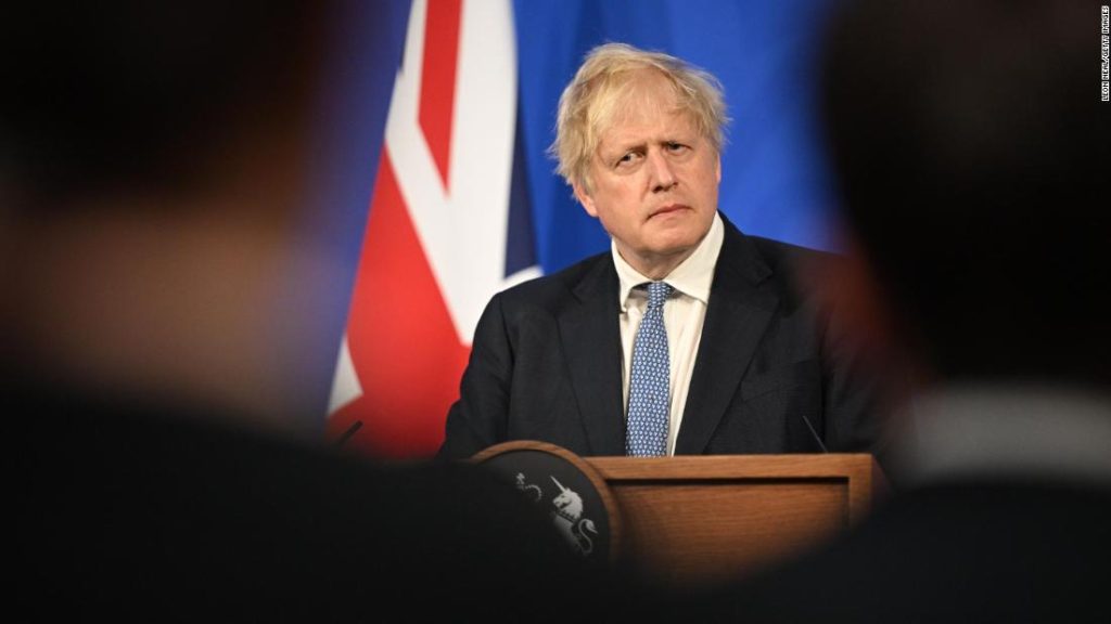 استقالة رئيس الوزراء البريطاني بوريس جونسون بعد تمرد في حزبه