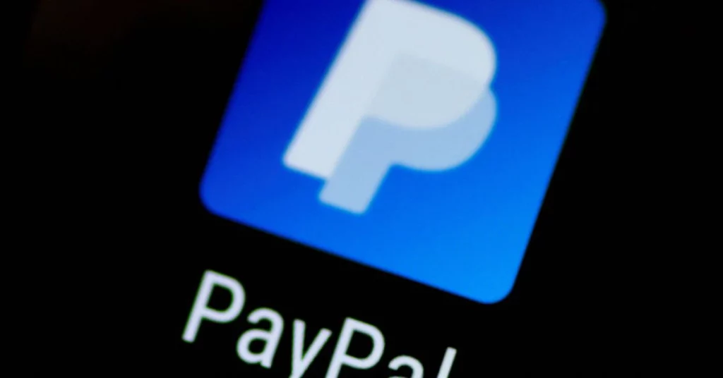 تحظر إندونيسيا مواقع Yahoo و Paypal والألعاب بسبب انتهاكات الترخيص