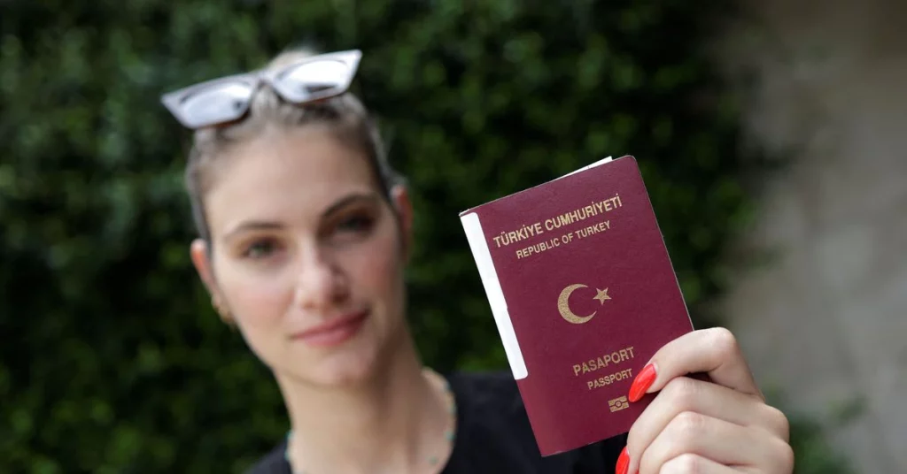 يشعر الأتراك بالإحباط بسبب الزيادة "المتعمدة" في عدد حالات رفض التأشيرات الأوروبية