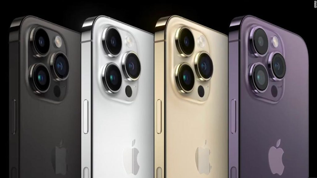 آبل تكشف النقاب عن أجهزة iPhone و Apple Watch و AirPods جديدة