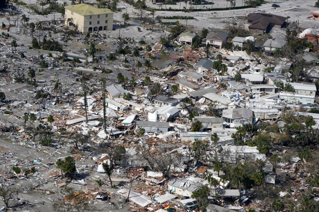 آخر تحديث لإعصار إيان: العاصفة الاستوائية تستعيد قوتها كإعصار من الفئة الأولى مع اقترابها من ولاية كارولينا الجنوبية