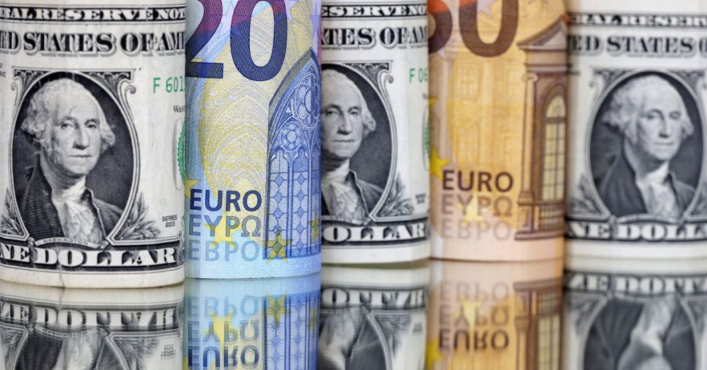 يقاوم اليورو والأسهم والجنيه الإسترليني بعد صدمة الطاقة الأخيرة