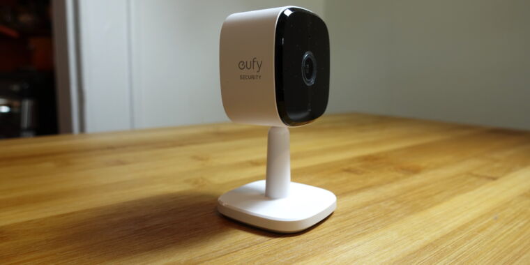 يمكن بث كاميرات "التخزين المحلي" من Eufy من أي مكان دون تشفير