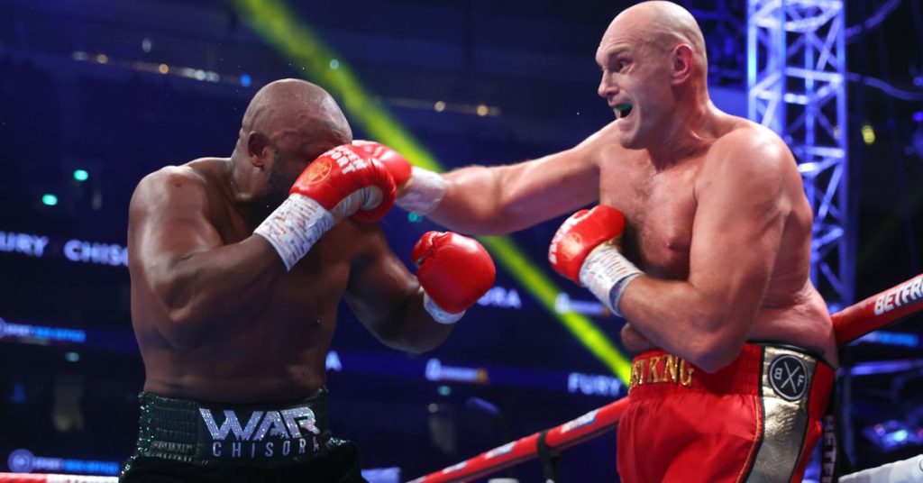 Tyson Fury vs.Derek Chisora ​​3 بث مباشر للنتائج وأبرز مقاطع الفيديو